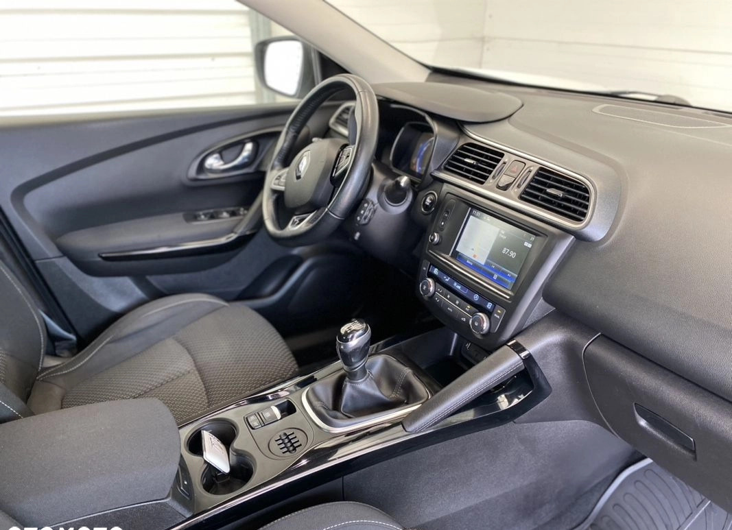 Renault Kadjar cena 59900 przebieg: 101000, rok produkcji 2016 z Kolbuszowa małe 631